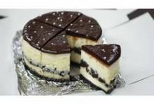 chocolate cookie cheesecake