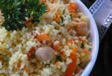 Couscous with Chickpeas and Carrots