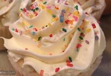 creamy frosting