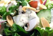 Creamy Garlic Salad Dressing