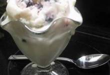 creamy vanilla frozen yogurt