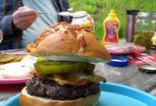 dad's favorite detroit-style roquefort burgers