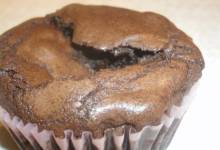 dark chocolate souffle cupcakes