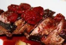 Duck Breasts with Raspberry Sauce