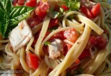 Fettuccini with Basil and Brie