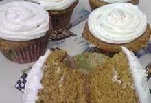 fluffy pumpkin spiced cupcakes