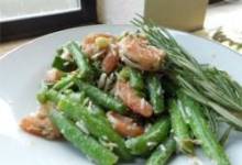 Garlic Lover's Shrimp and Green Bean Salad