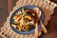 Grilled Panzanella Salad with Peaches and Fennel