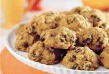 harvest pumpkin-oatmeal raisin cookies