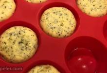 Keto Low-Carb Lemon Poppy Seed Muffins