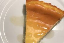 mango cheesecake with sweet ginger crust
