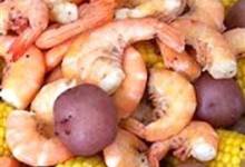 mild-style shrimp boil with corn and red potatoes