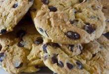 mom's chocolate chip cookies