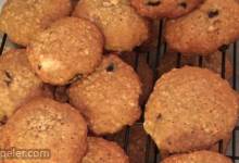 Oatmeal Raisin Cookies V
