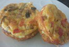 omelet muffins with sausage and cheese