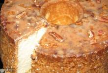 pecan sour cream pound cake
