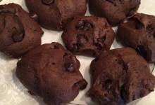 puffy chocolaty chip cookies