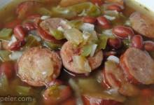 Slow Cooker Red Beans and Rice Soup