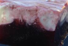 sour cream cranberry jell-o&#174; salad