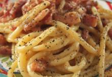 spaghetti alla carbonara: the traditional talian recipe