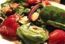 Spinach and Strawberry Daiquiri Salad