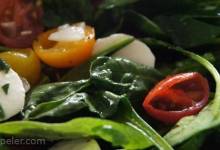 Spinach Caprese Salad