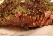 stephan's broiled salmon pesto