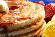 Truck-Stop Buttermilk Pancakes