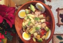 tuna and vegetable farro bowl