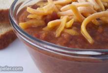 Unbelievably Easy and Delicious Vegetarian Chili