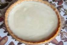 vanilla wafer crust