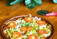vegetarian cauliflower pizza