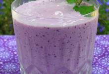 very berry blueberry smoothie