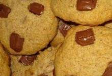 Whole White Wheat and Honey Chocolate Chip Cookies