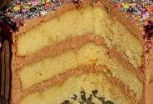 yellow clooney cake